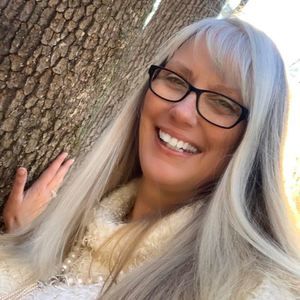 Meet your Posher, Annette